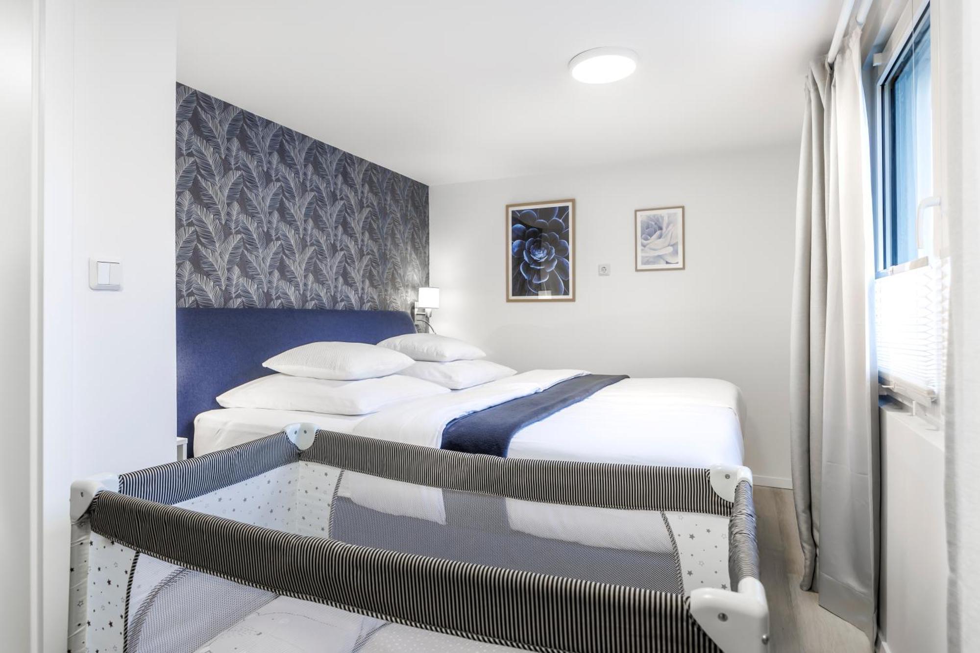 Ferienhaus Waldgefluester 70 Qm I Ueberdachte Terrasse I 2 Schlafzimmer I Strandnah Joachimsthal Exterior foto